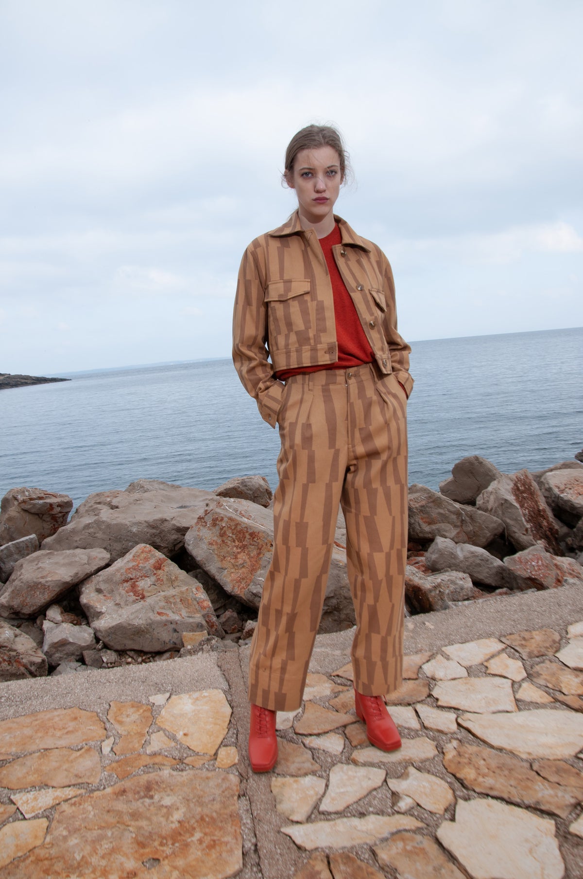 UNTITLED IN MOTION Basile Pant