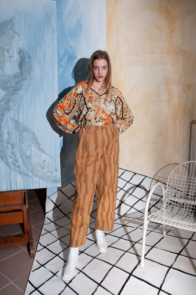 UNTITLED IN MOTION Basile Pant