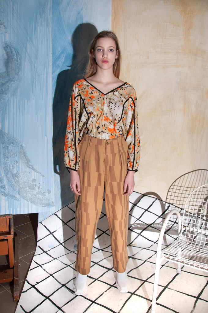 UNTITLED IN MOTION Basile Pant