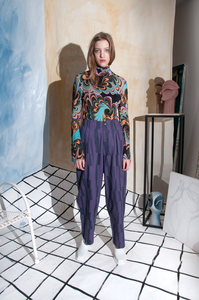 UNTITLED IN MOTION Basile Pant