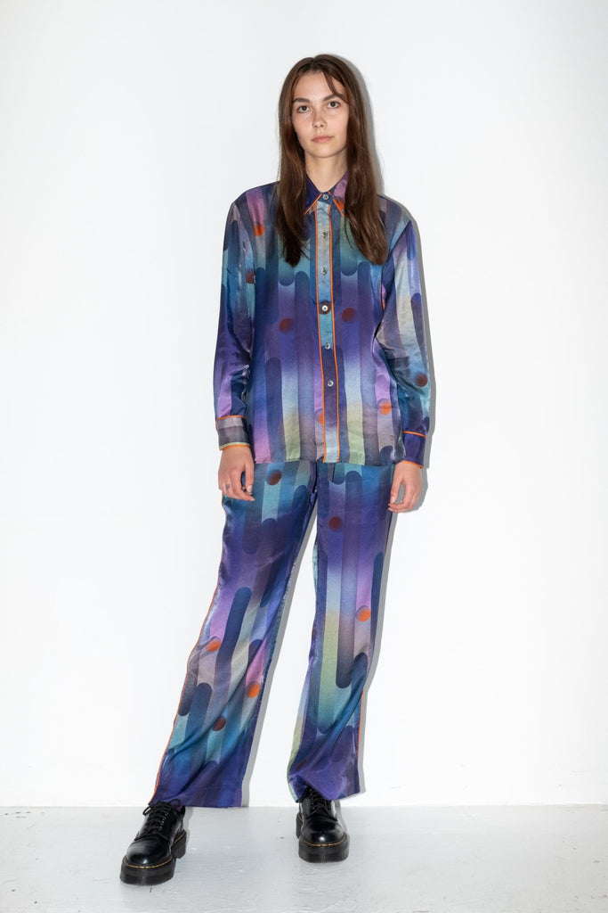 Manifest Top in UI Qoma by Untitled in Motion