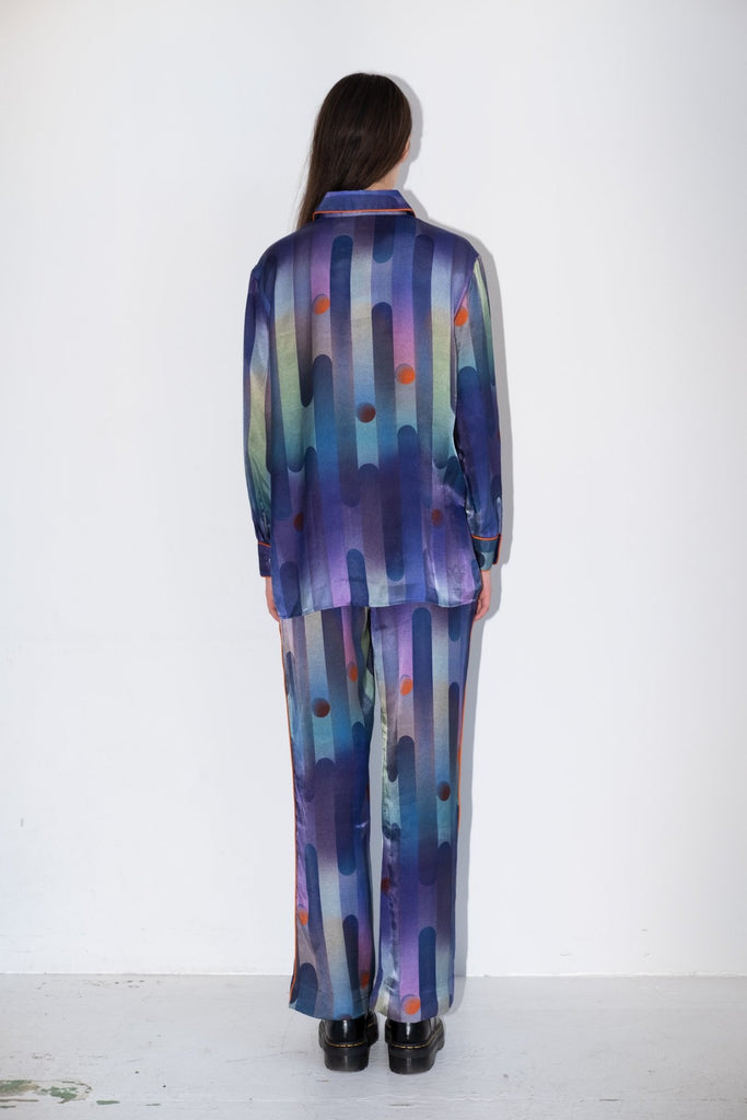 Manifest Top in UI Qoma by Untitled in Motion