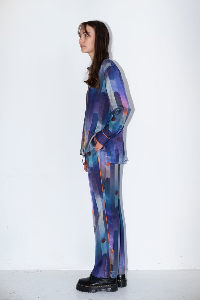 Manifest Top in UI Qoma by Untitled in Motion