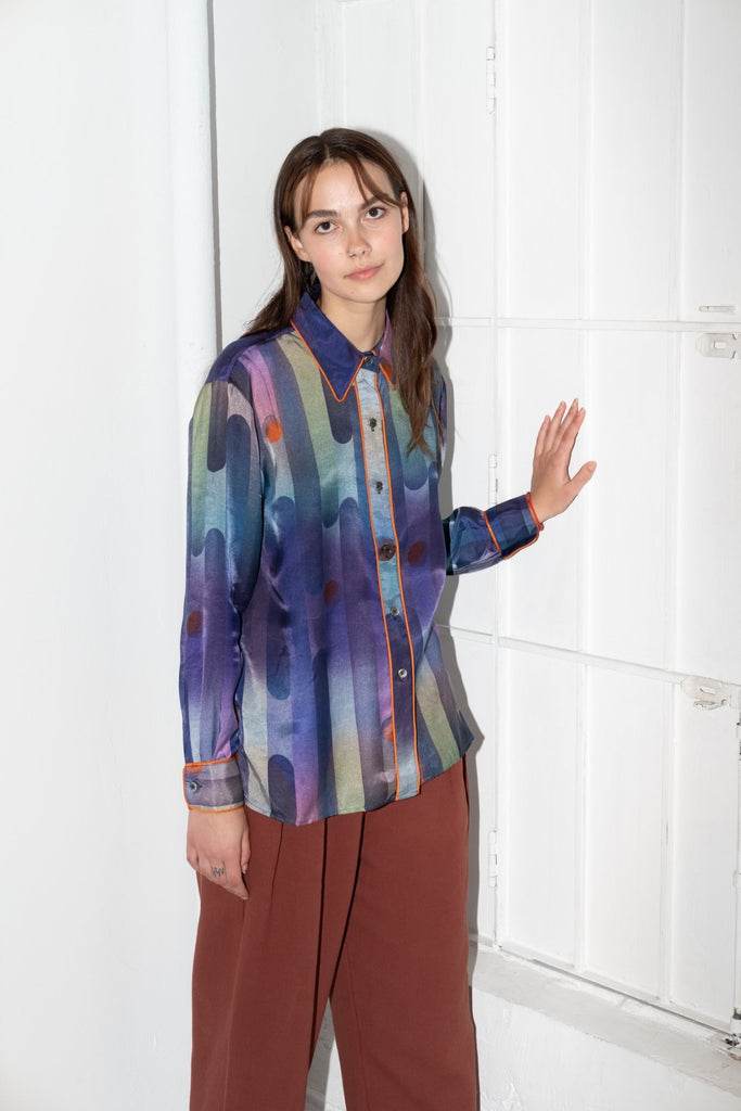 Manifest Top in UI Qoma by Untitled in Motion