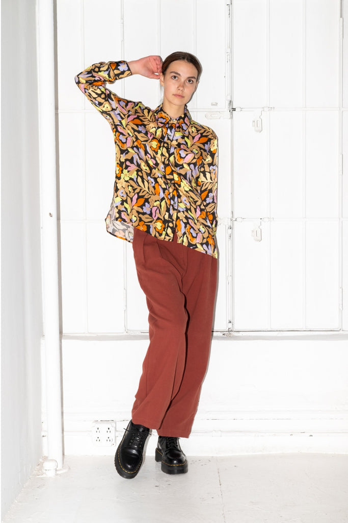 Manifest Top in Lucida by Untitled in Motion